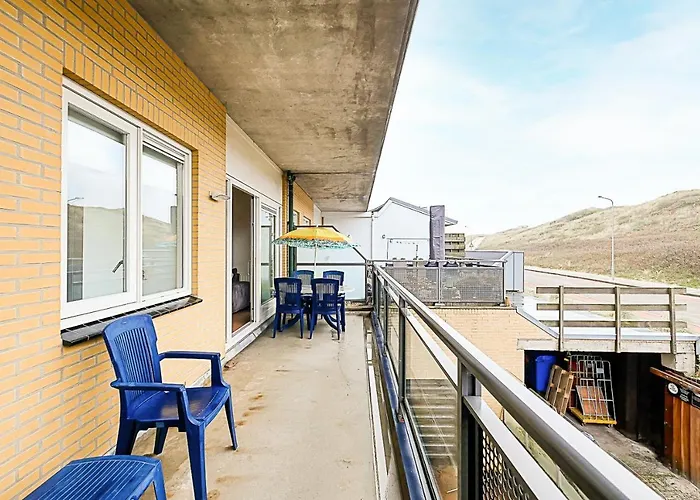 Wijde Blick 110 - Aan De Duinen - *